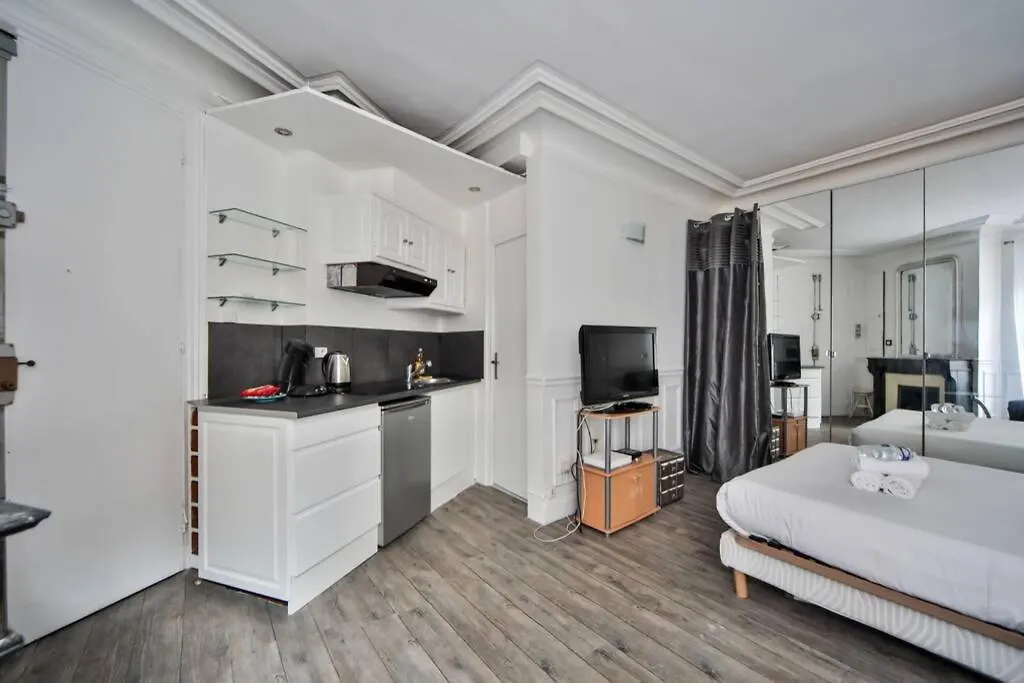 Grand Studio Confort/st Germain-montparnasse/4p 아파트 *